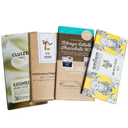 White & milk chocolates in a set (Edition October 2024) White & milk chocolates in a set (Edition October 2024)