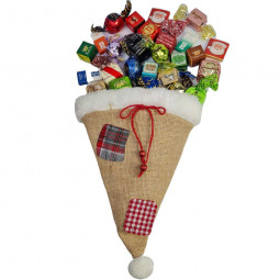 Zipfelmütze gefüllt mit Sweet Fingerfood Pralinen Zipfelmütze gefüllt mit Sweet Fingerfood Pralinen