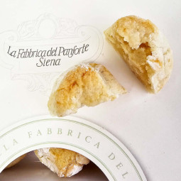 Amaretti Morbidi alla Mandorla - zachte amandelkoekjes met amandelen