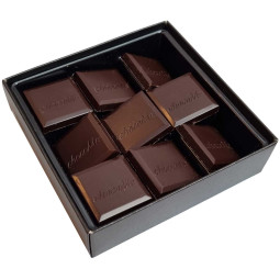 Petit 9 - dunkle Schokoladentäfelchen mit Kakaofruchtsaftfüllung | MHD