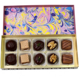 Mixed box of chocolates Mixed box of chocolates